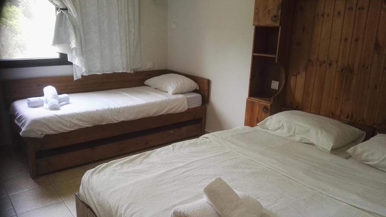 Amiad Joseph Well Country Inn ภายนอก รูปภาพ